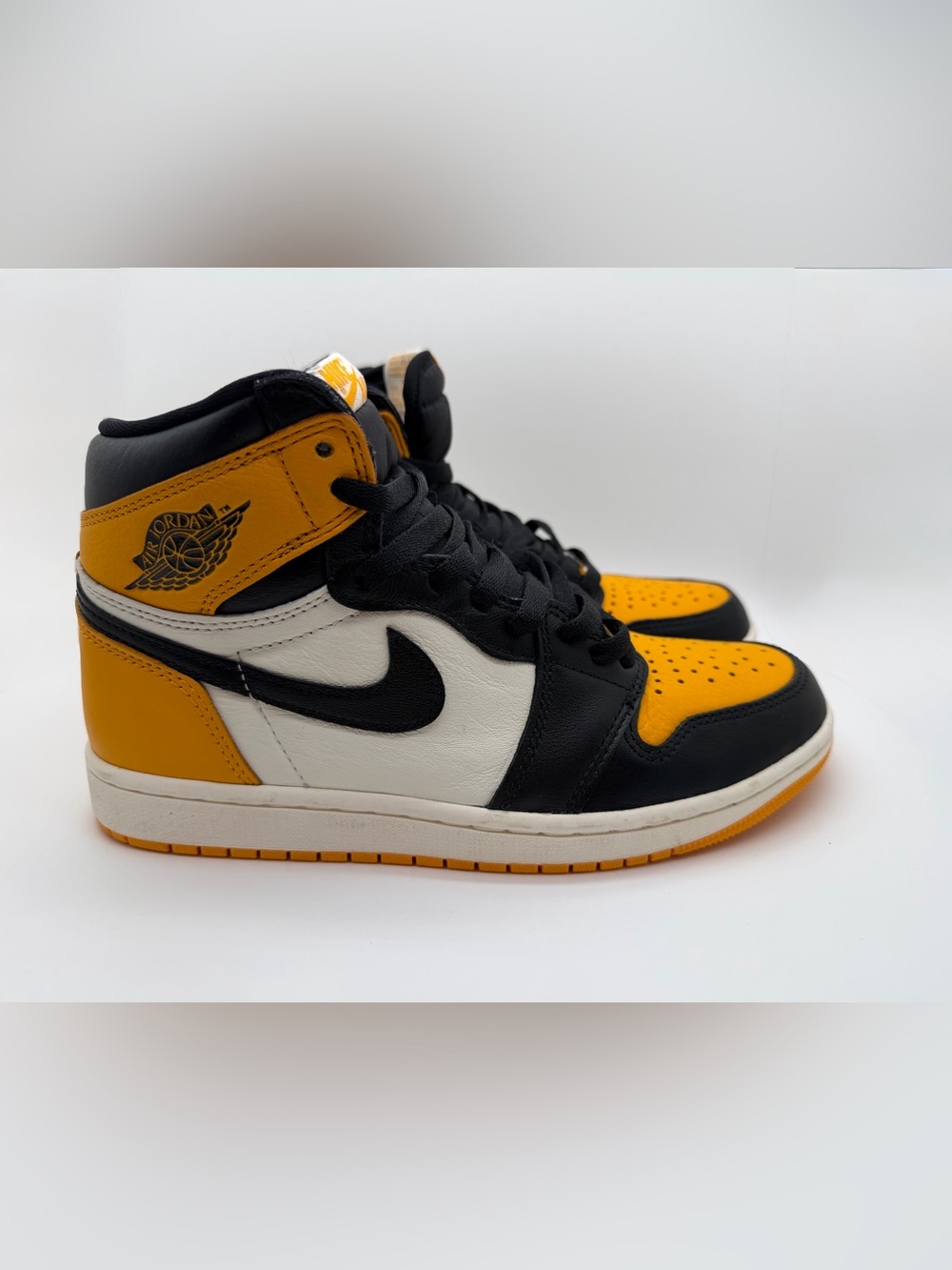 Jordan 1 High Yellow (Taxi) Black White Sneakers